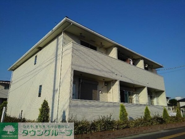 セレーナAの物件外観写真